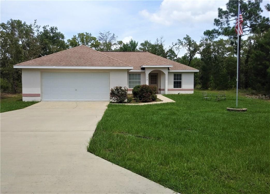 15 Malauka Tr., Ocklawaha, FL 32179