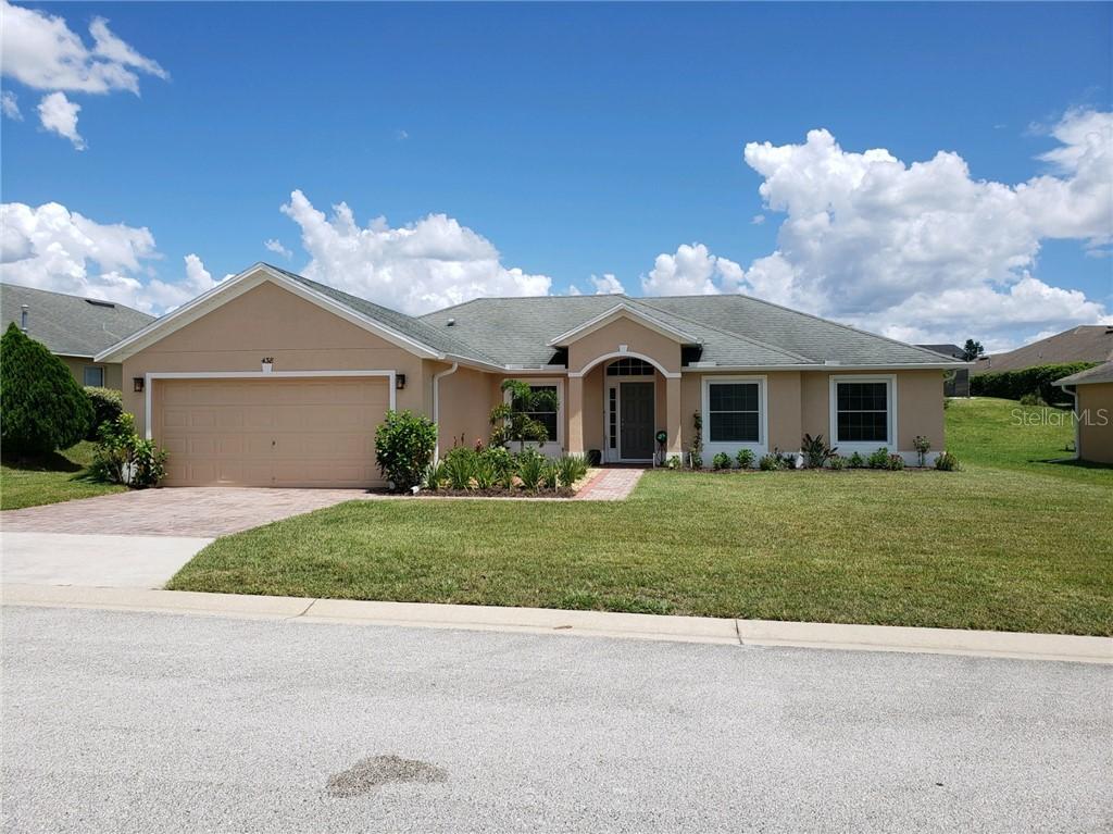 438 Moscato Dr., Davenport, FL 33897
