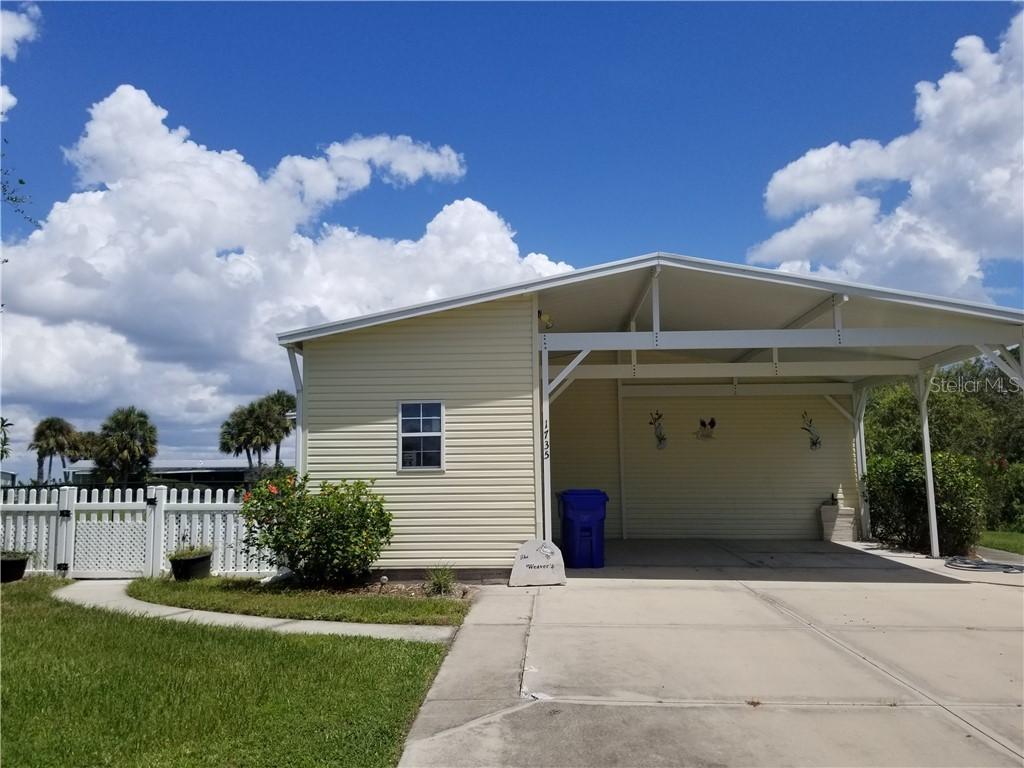 1735 Sunshine Ln., Tavares, FL 32778