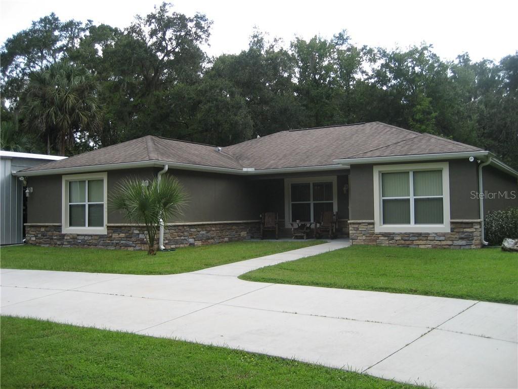 2765 County Road 414, Lake Panasoffkee, FL 33538