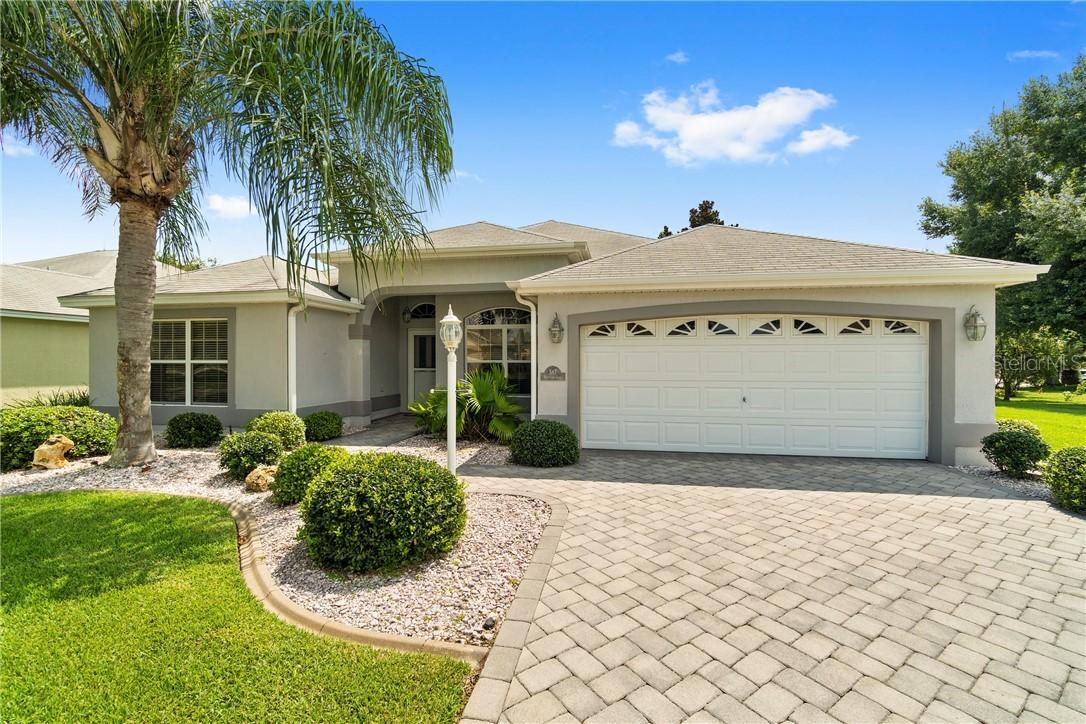 587 Hartford Ln., The Villages, FL 32162