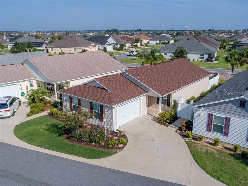 1255 Tambourine Ter., The Villages, FL 32163
