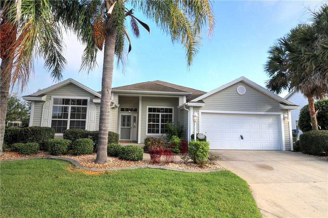 2245 Central St., The Villages, FL 32162