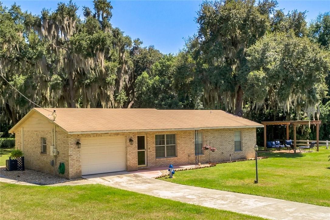 32510 Purdum Ave., Leesburg, FL 34788