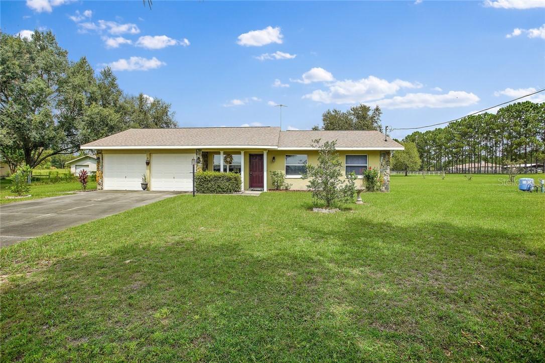 40141 French Rd., Lady Lake, FL 32159