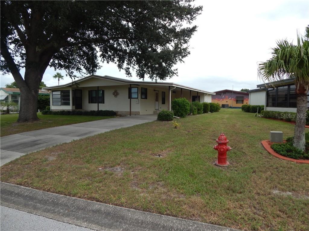 1424 Mohawk Cir., Tavares, FL 32778