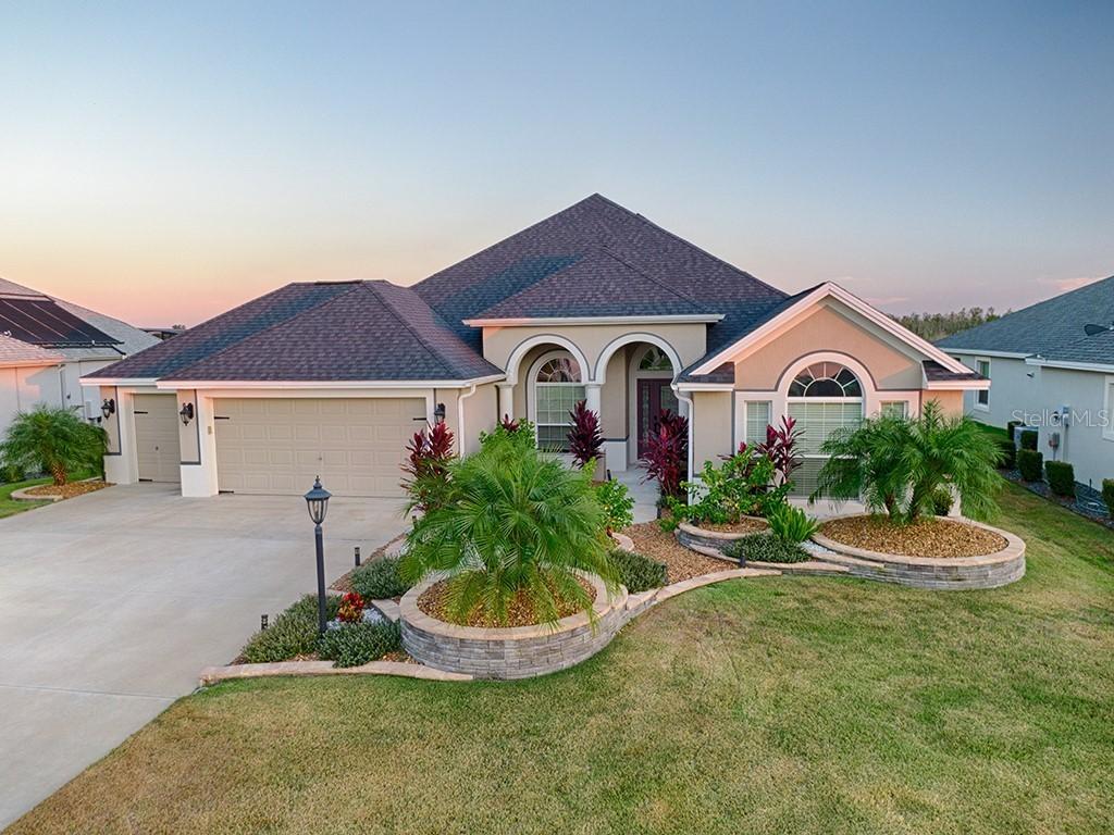 1138 Ivawood Way, The Villages, FL 32163