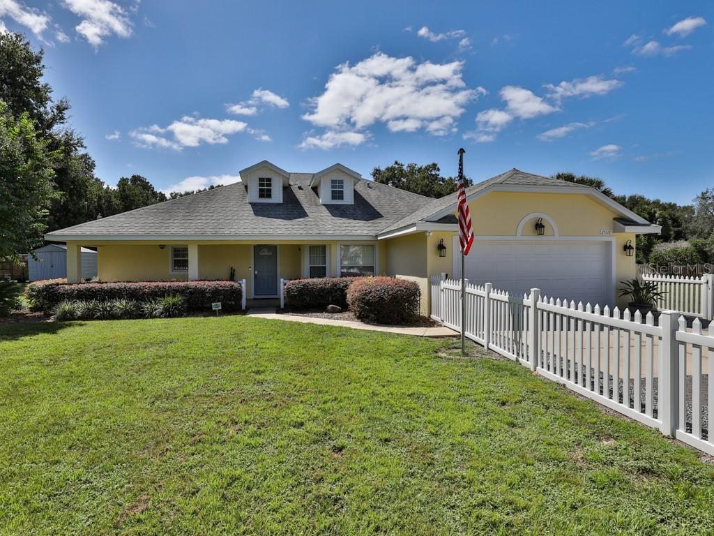 25116 Springhill Ave., Sorrento, FL 32776