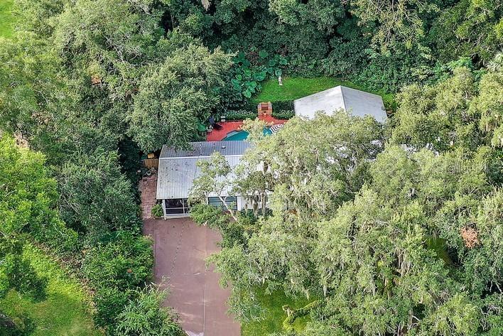1444 E 5th Ave., Mount Dora, FL 32757