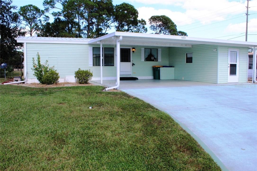 1004 Patriot Pl., Tavares, FL 32778