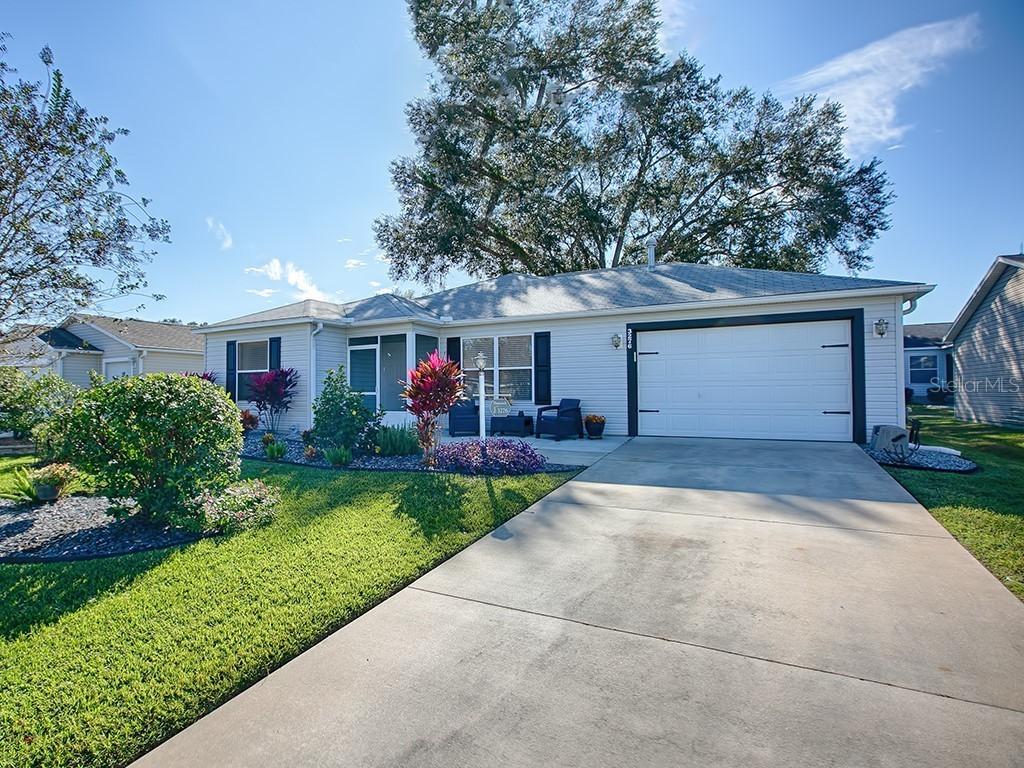 3276 Candlebrook St., The Villages, FL 32162