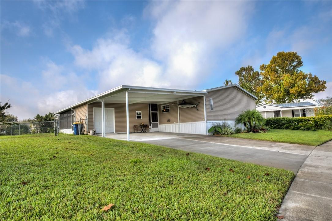 25161 Spanish Moss Cir., Astatula, FL 34705