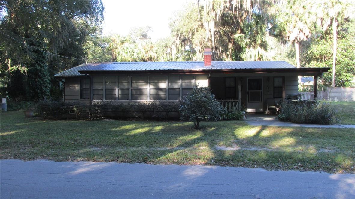 3170 Cr 421, Lake Panasoffkee, FL 33538