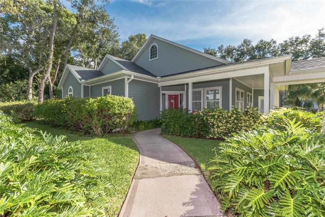 19517 Spring Oak Dr., Eustis, FL 32736