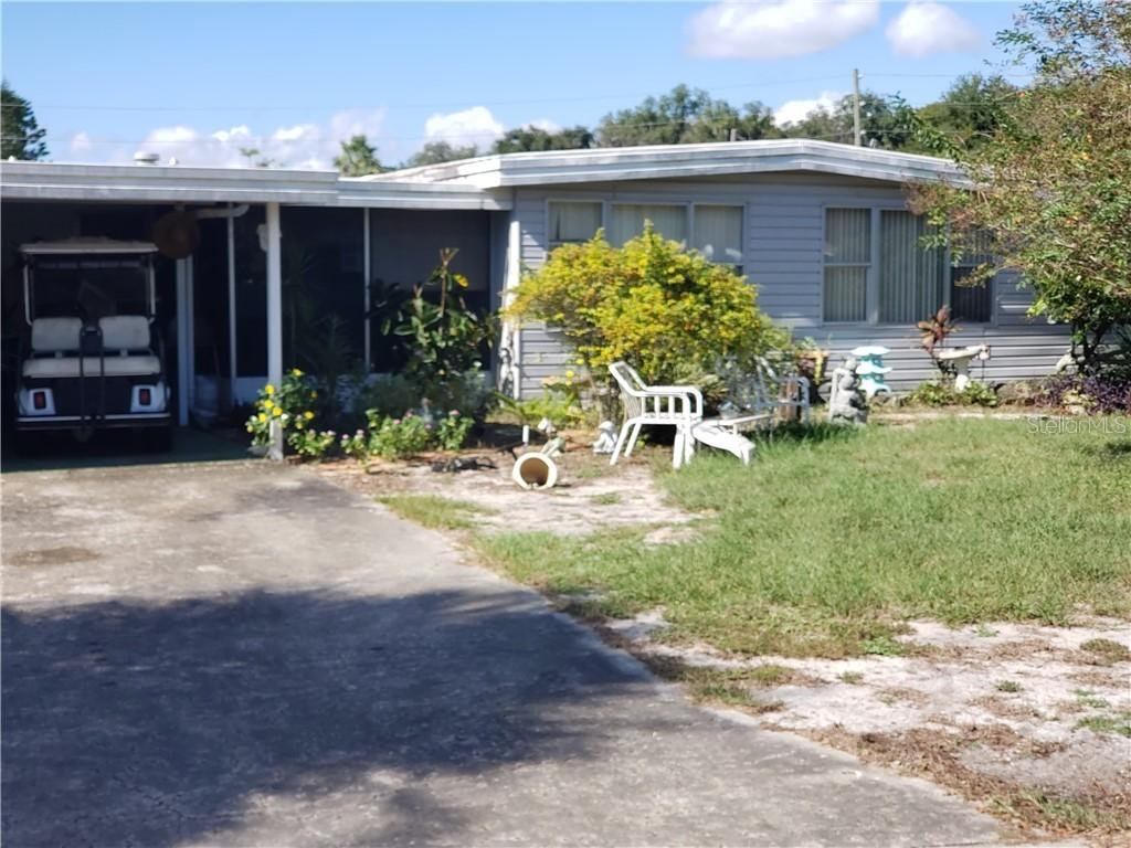 31701 Clayton St., Tavares, FL 32778