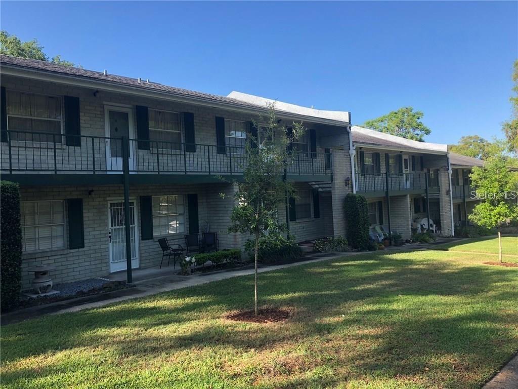 200 E 10th Ave. #12, Mount Dora, FL 32757