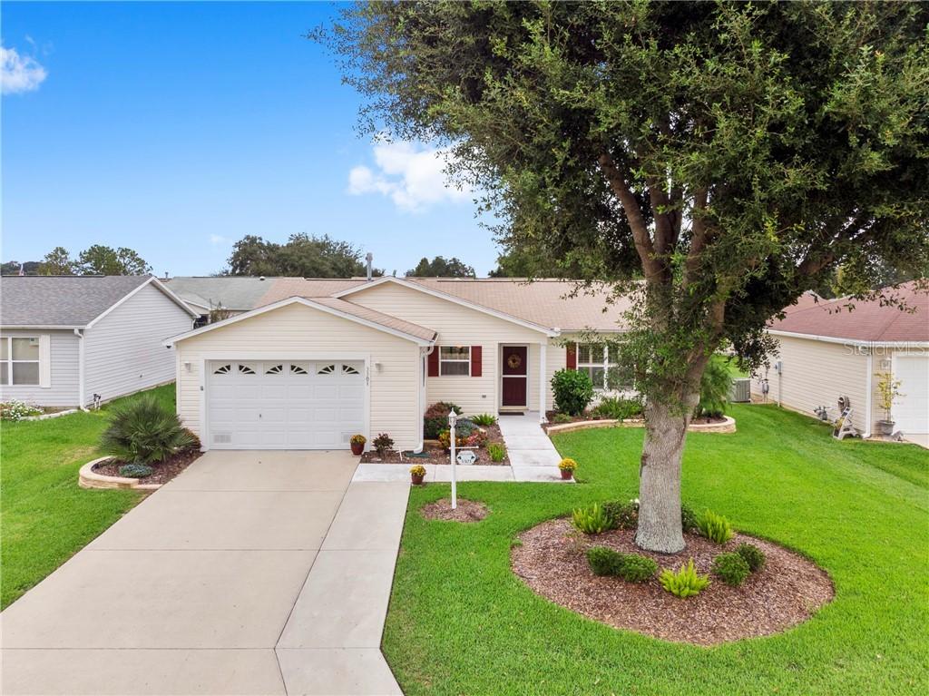 3301 Oakdale Pl., The Villages, FL 32162