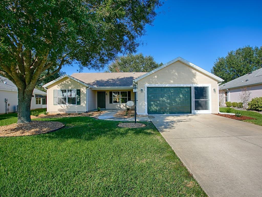 1306 Camero Dr., The Villages, FL 32159