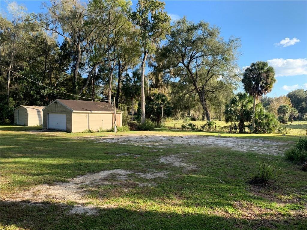 2213 County Road 428, Lake Panasoffkee, FL 33538