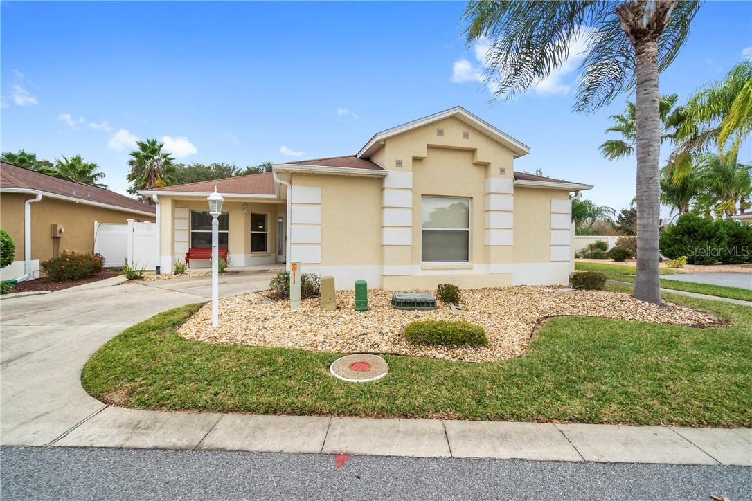 500 Ashford Ave., The Villages, FL 32162