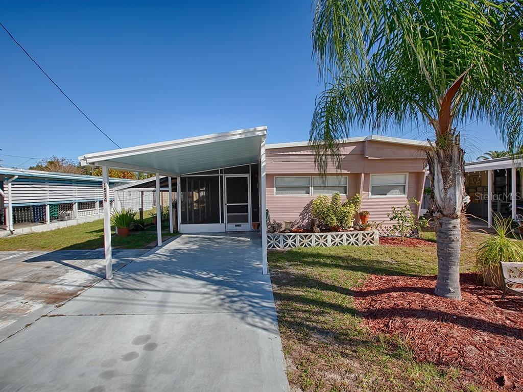 1514 Pleasant St., Tavares, FL 32778