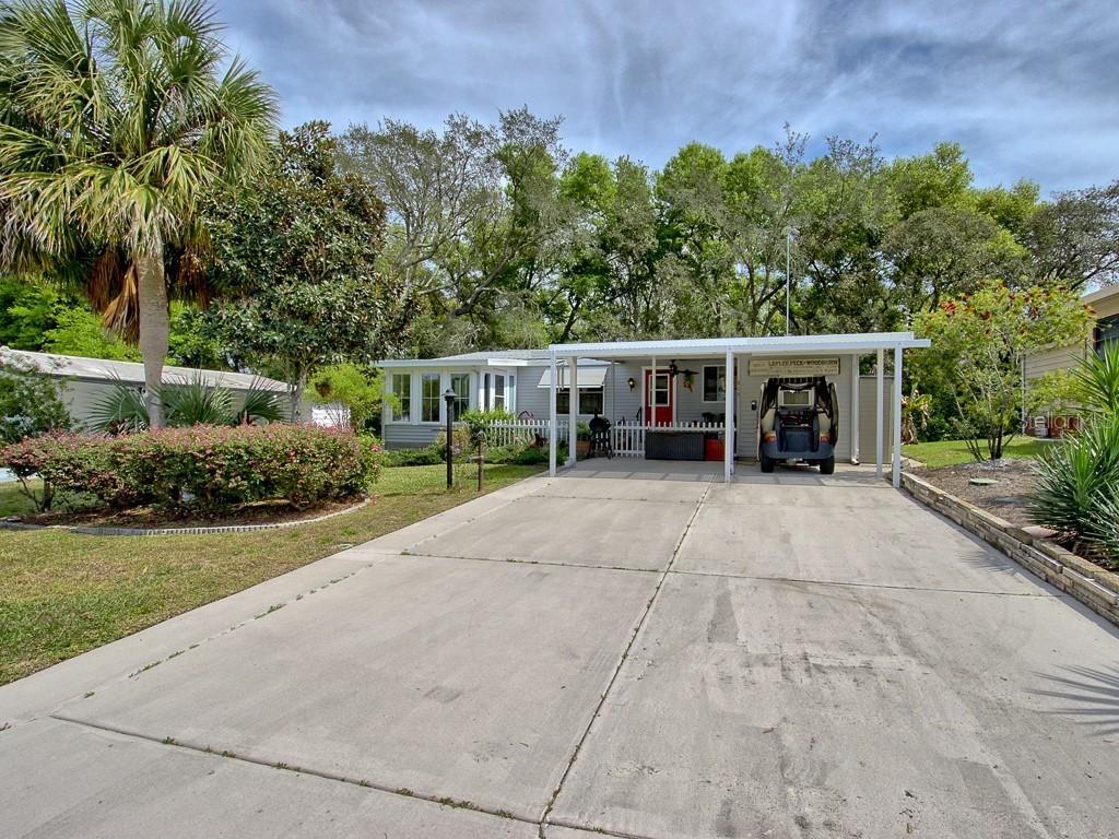 414 Tarrson Blvd., The Villages, FL 32159