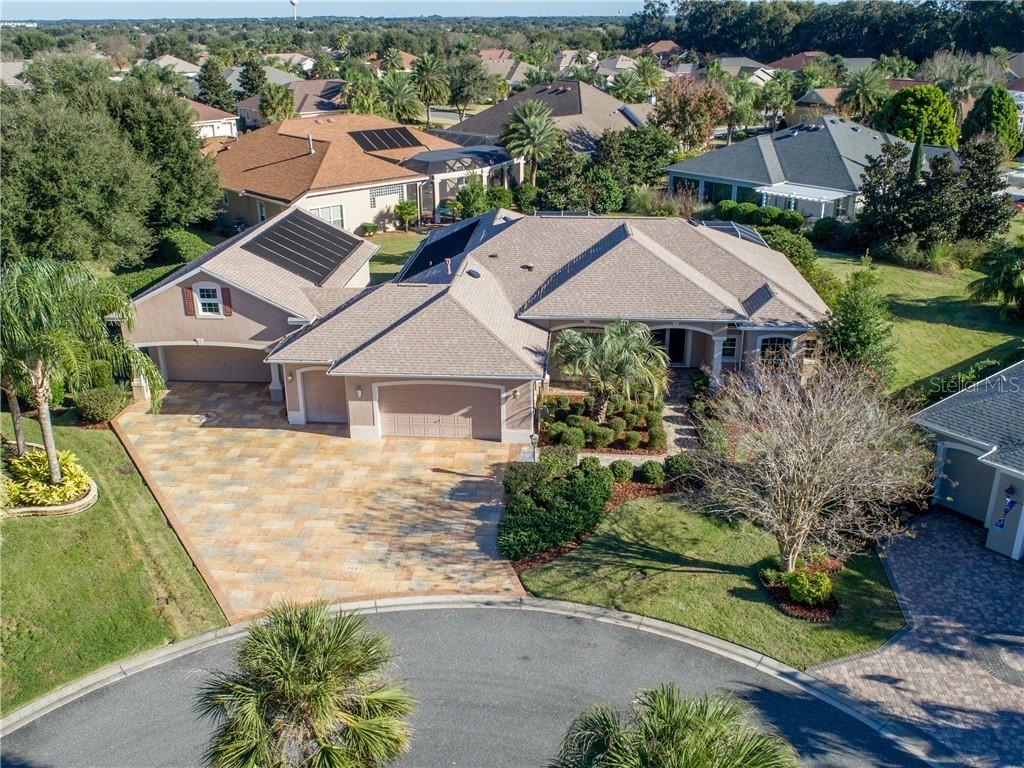 1087 Anchor Ave., The Villages, FL 32162