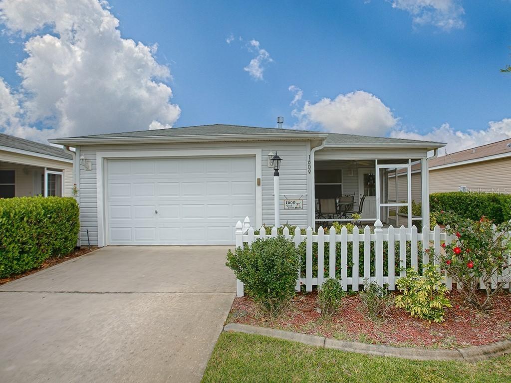 1609 Gibbes Way, The Villages, FL 32162