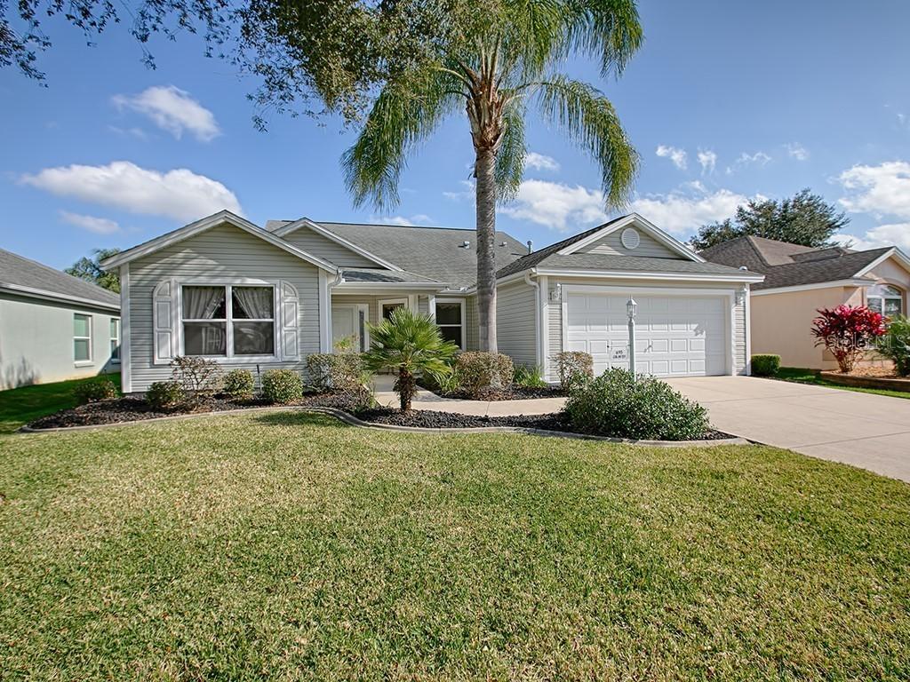 695 Kingston Way, The Villages, FL 32162