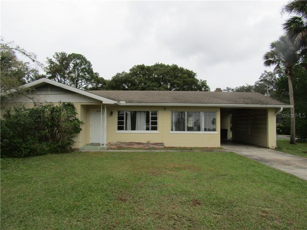 1035 E 2nd Ave., Mount Dora, FL 32757