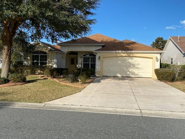 677 Surfside Ln., The Villages, FL 32162