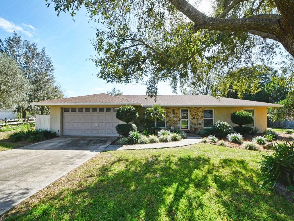2440 Hilltop Ct., Eustis, FL 32726