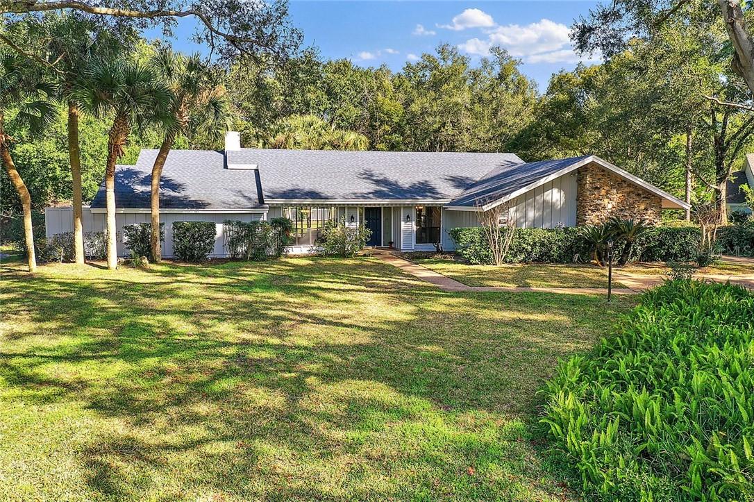 2947 Windham Dr, Eustis, FL 32726