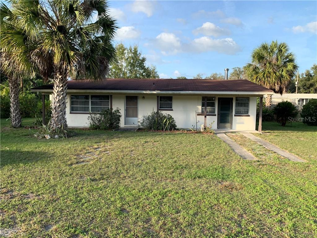 608 County Road 487, Lake Panasoffkee, FL 33538