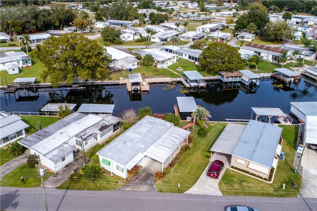 1522 S Shore Dr., Tavares, FL 32778