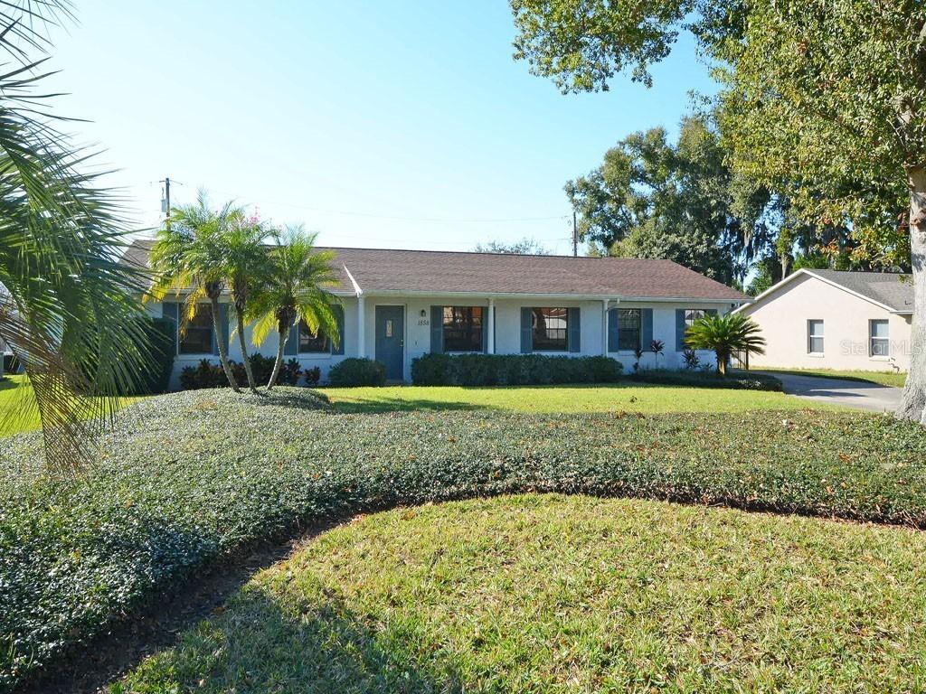 1858 Hamlin Ct., Mount Dora, FL 32757