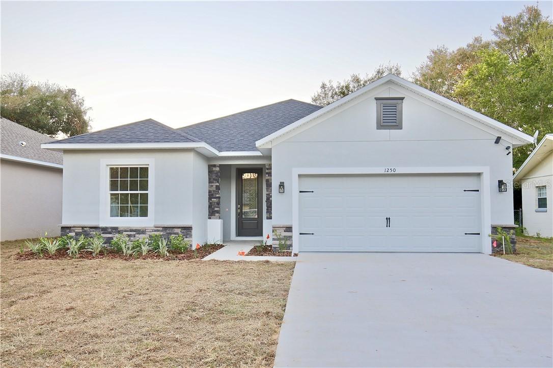 1250 Tyringham Rd., Eustis, FL 32726