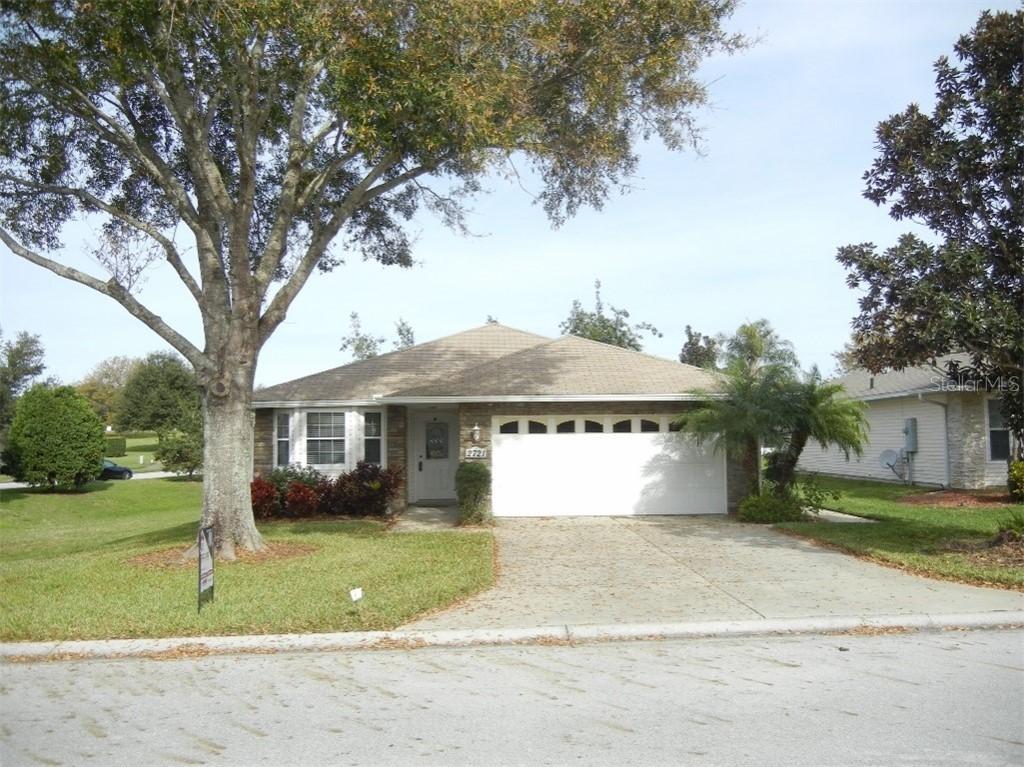 2721 Bay Lagoon Way, Tavares, FL 32778