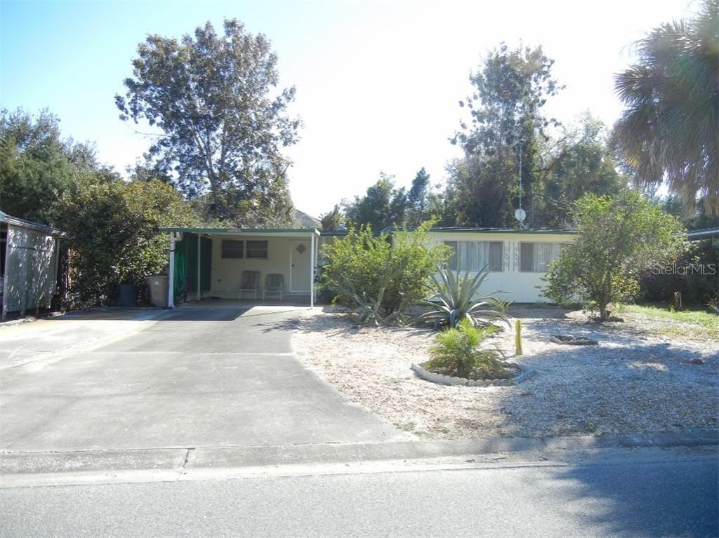 11740 Hickory Ln., Tavares, FL 32778