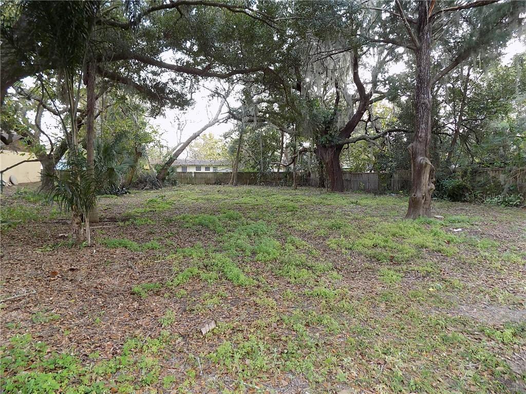 E Quayle St., Eustis, FL 32726