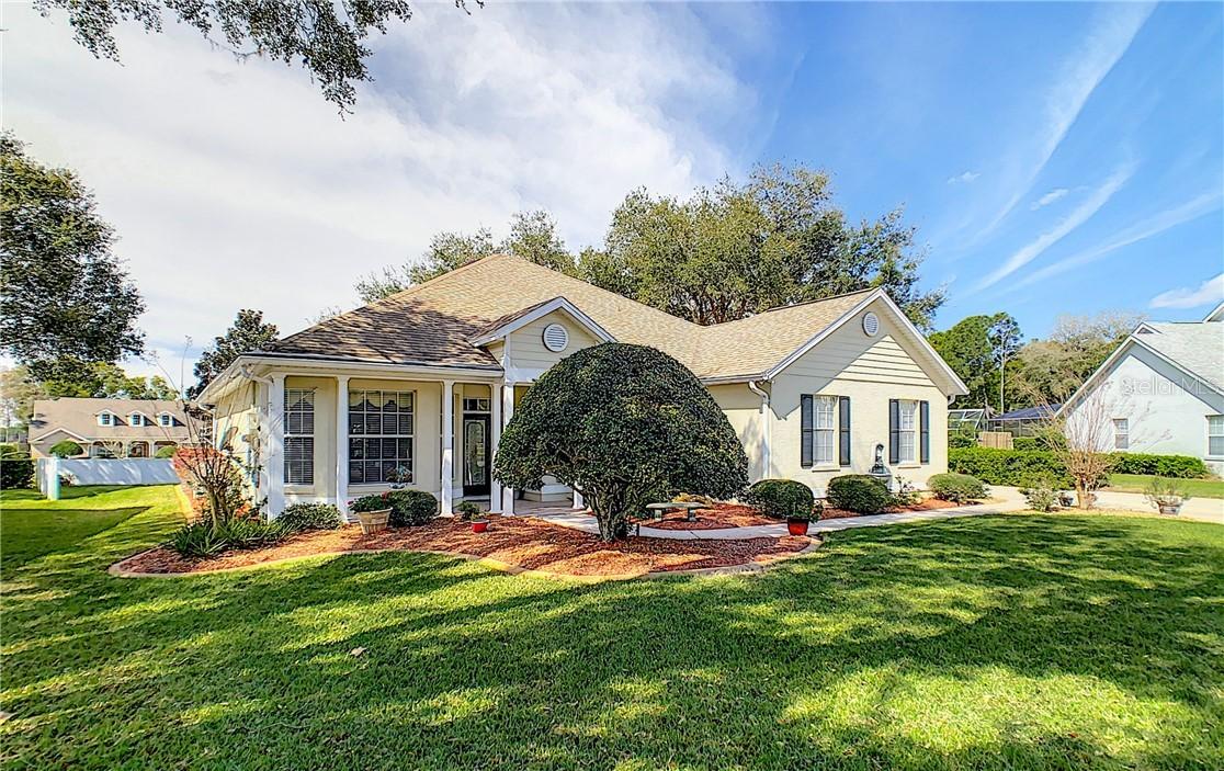 19615 Spring Oak Dr., Eustis, FL 32736