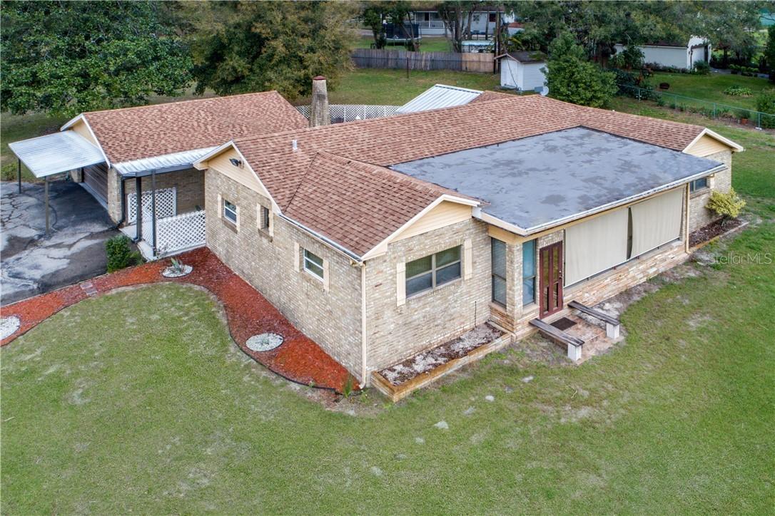30808 Deal Dr., Sorrento, FL 32776