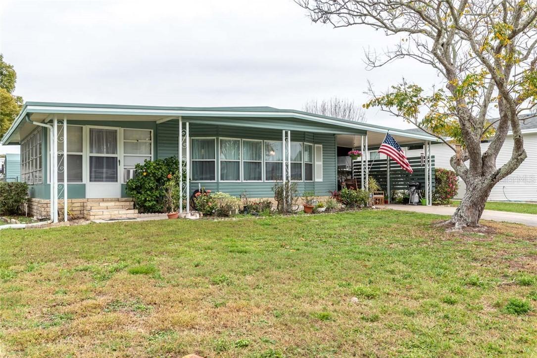 1238 Elkhart Cir., Tavares, FL 32778
