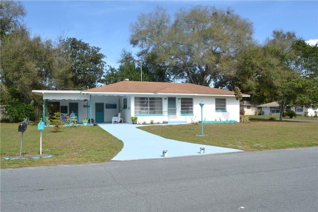 3765 Branch Ave., Mount Dora, FL 32757
