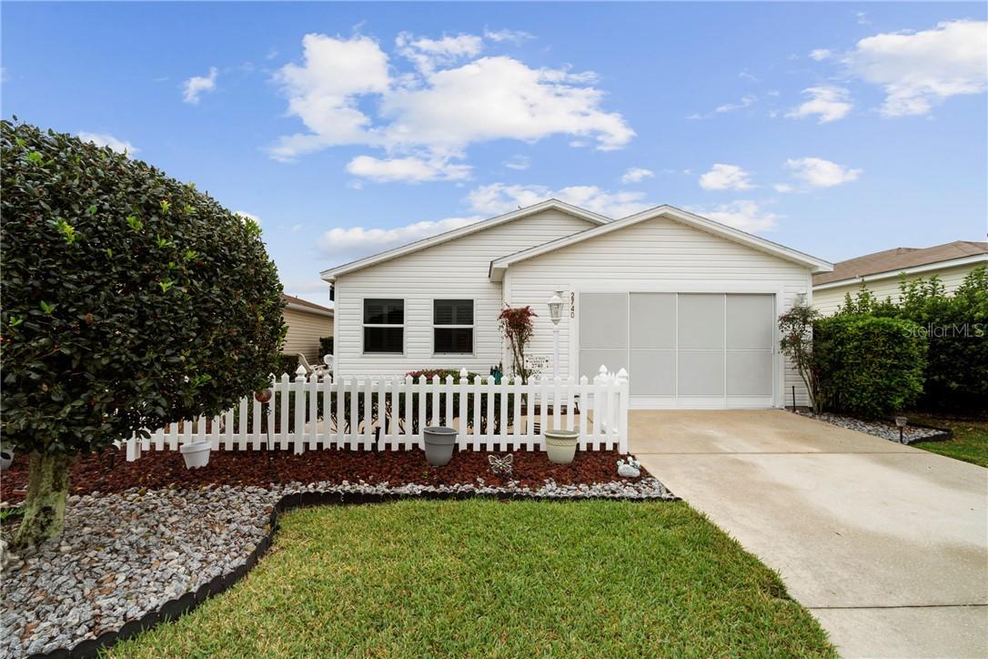 2740 Collington Dr., The Villages, FL 32162
