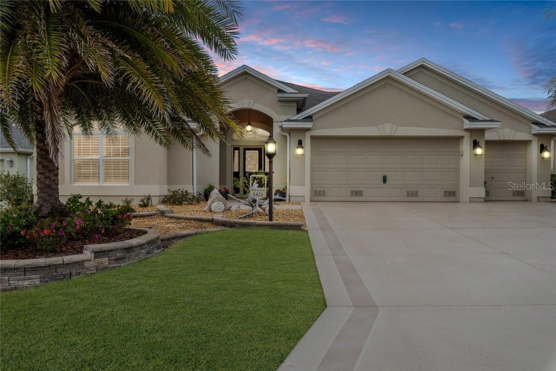 1421 Bluebeard Ct., The Villages, FL 32163