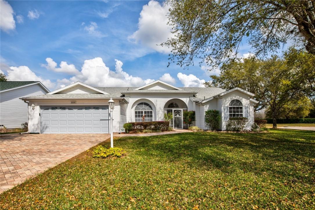 25214 Lost Oak Cir., Leesburg, FL 34748