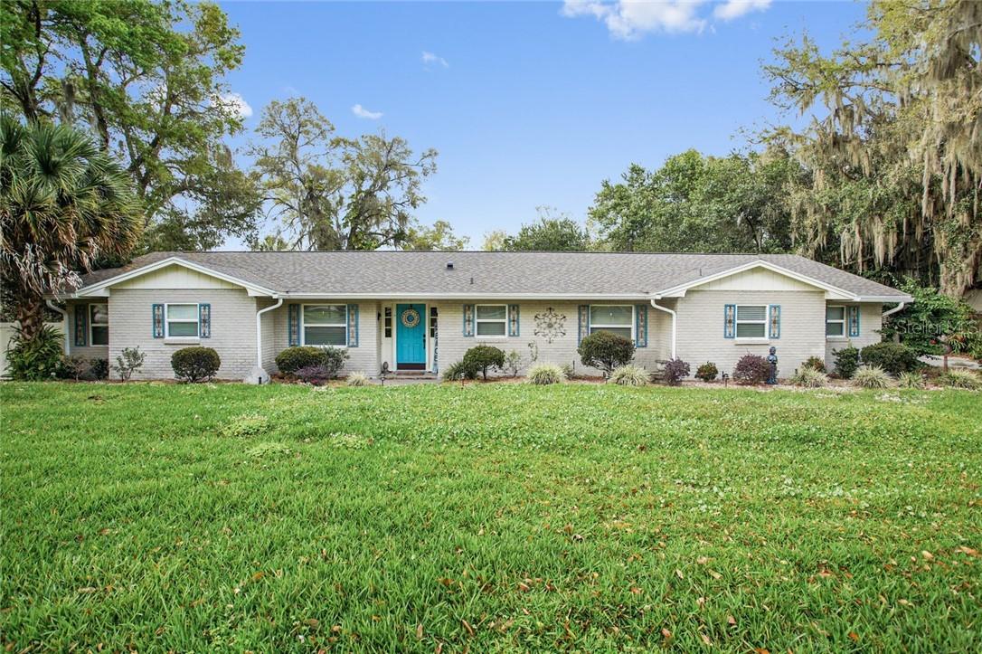 2909 Joanna Dr., Eustis, FL 32726