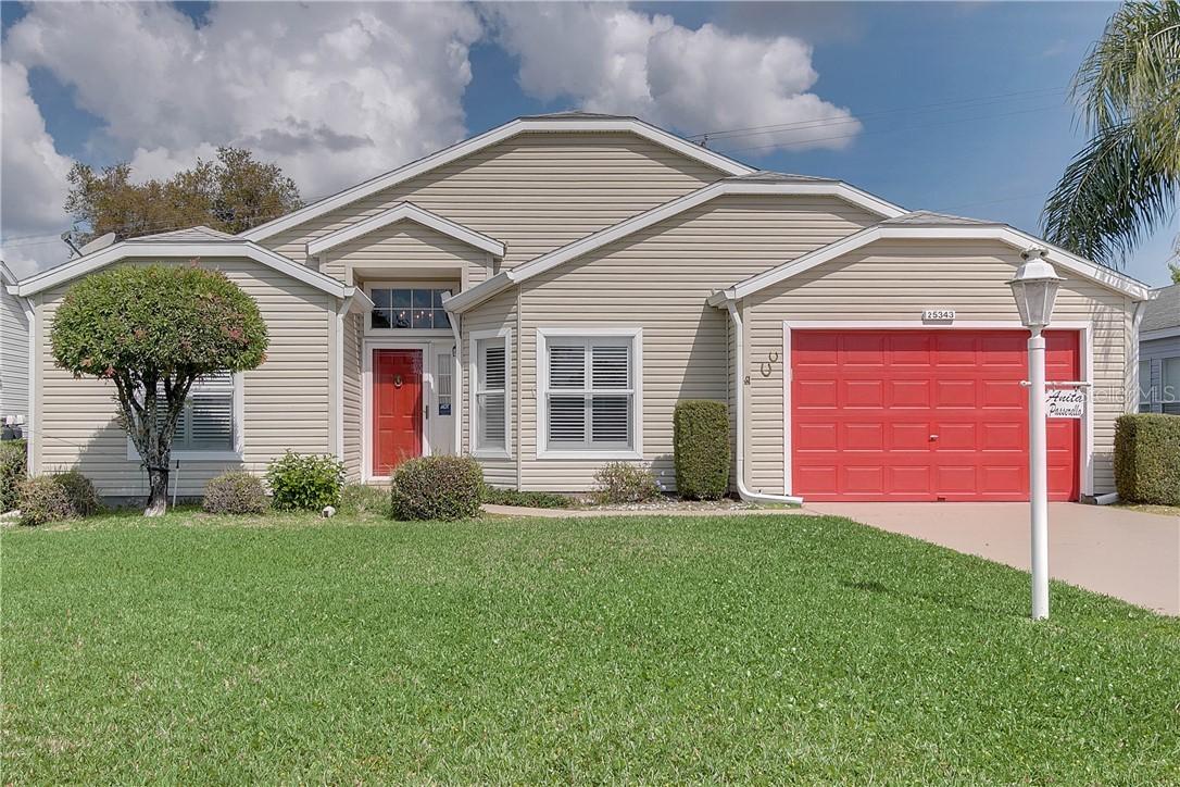 25343 Hibiscus St., Leesburg, FL 34748