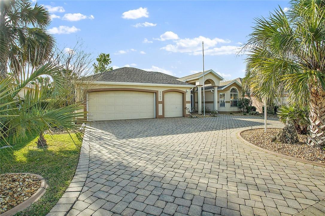2205 Margarita Dr., The Villages, FL 32159